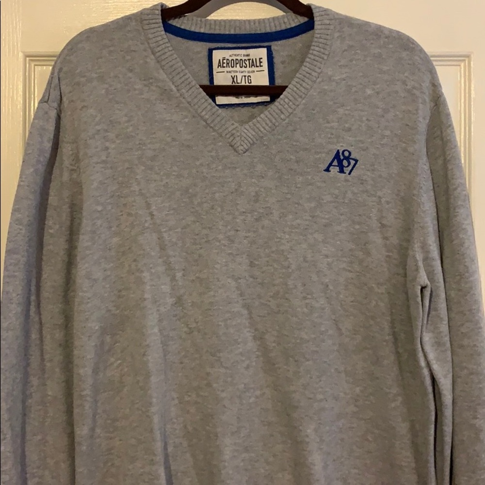 V-Neck Sweater - Picture 4 of 8